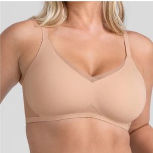 Honeylove Liftwear Crossover Plunge V-Neck Wireless Bra Beige Large